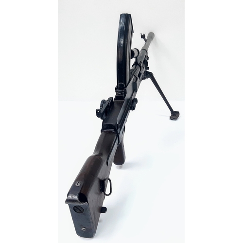 1762 - A British 1943 (Deactivated) Enfield Bren MK1 Light Machine Gun with Tripod. This 24 inch barrel .30... 