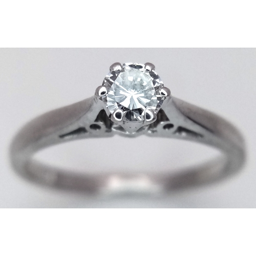 127 - AN 18K WHITE GOLD DIAMOND SOLITAIRE RING 0.20CT , 2.1G TOTAL WEIGHT, SIZE I. REF: A/S 1230