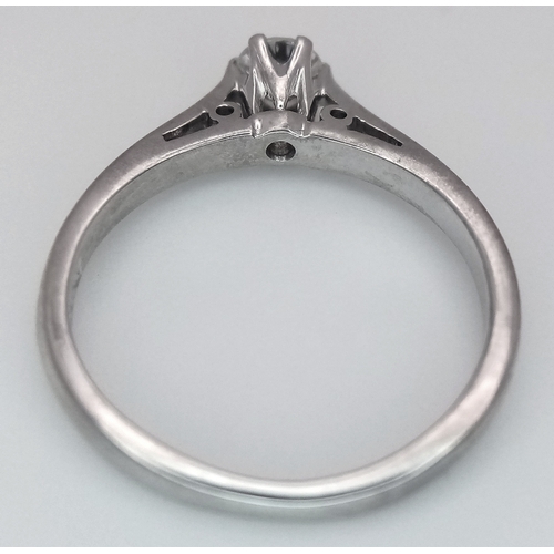 127 - AN 18K WHITE GOLD DIAMOND SOLITAIRE RING 0.20CT , 2.1G TOTAL WEIGHT, SIZE I. REF: A/S 1230