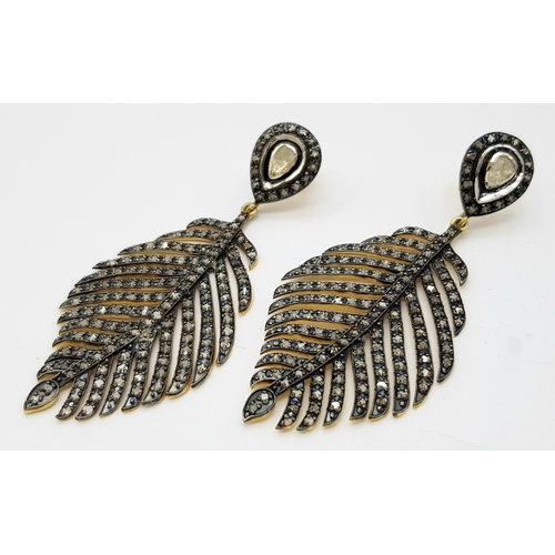 171 - A magnificent, silver and gold pair of earrings with old cut, faceted, natural diamonds (total 2.80 ... 