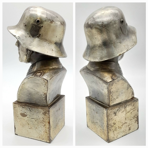 277 - A 3rd Reich Early Bust of a Heer (Army) Soldier in a Double Decal M17 Pattern Helmet.