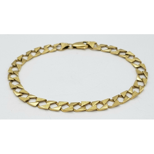 107 - A 9K Yellow Gold Square Link, Bark Effect Bracelet. 18cm. 5.5g.