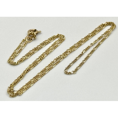 90 - A 9K Yellow Gold Disappearing Necklace. 45cm. 1.55g