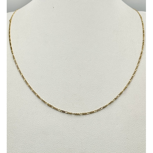 90 - A 9K Yellow Gold Disappearing Necklace. 45cm. 1.55g