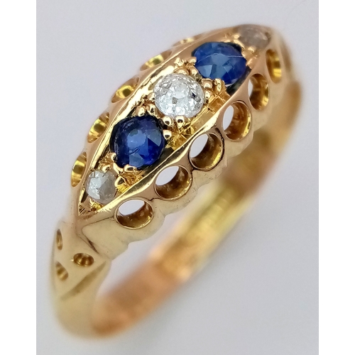 184 - AN 18K YELLOW GOLD ANTIQUE GEORGIAN DIAMOND & SAPPHIRE RING - 2.3G. SIZE M. HALLMARKED CHESTER 1911.... 