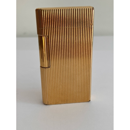 119 - Genuine vintage MADISON CARAN D’ACHE of GENEVA 18ct Gold Plated LIGHTER. Having ribbed design with h... 