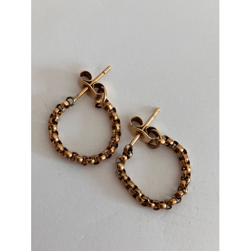 161 - Classic Pair of 9 CARAT GOLD BELCHER CHAIN EARRINGS. Full UK hallmark.1.4 grams. Please see pictures... 