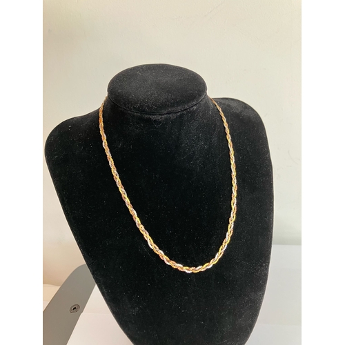 203 - Elegant  9 CARAT GOLD WOVEN FLAT LINK NECKLACE in 3 x Colour GOLD. 4.9 grams. 40 cm.