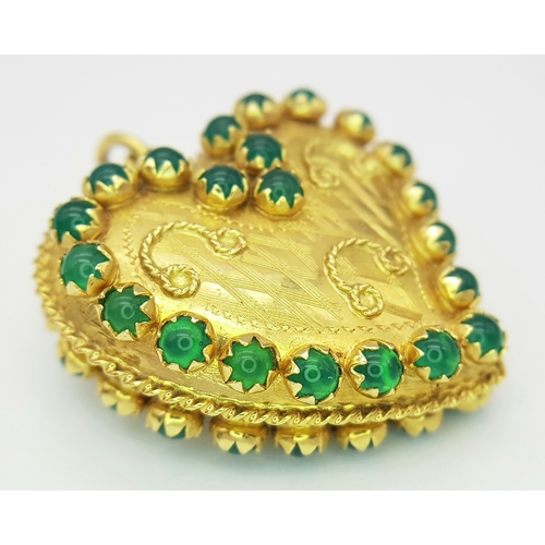 404 - A Beautiful 18K Gold and Emerald Heart Pendant. 3.5 x 3cm. 11.4g.