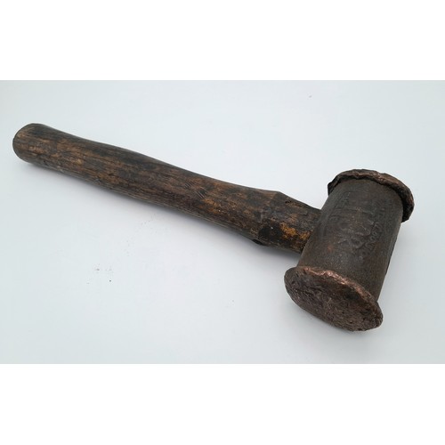 1345 - A 1950s Wire Wheel Spinner Hammer - Makers mark of THOR!