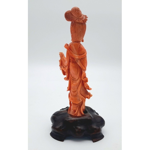 49 - AN EARLY 19TH CENTURY ANTIQUE HAND CARVED CORAL FIGURE OF AN ORIENTAL LADY ON A WOODEN BASE .    129... 