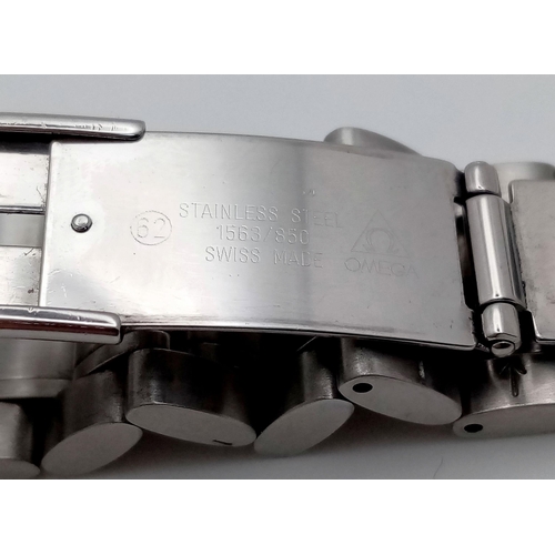 154 - An Omega Seamaster Automatic Gents Watch. Model 3513.2000. Calibre 1152. Stainless steel bracelet an... 