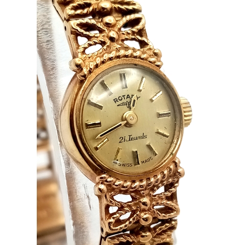 742 - A Vintage 9K Gold Rotary 21 Jewel Ladies Watch. 9k gold bracelet and case - 16mm. Gold tone dial. Me... 