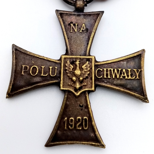 820 - A WW2 Polish Cross of Valour Medal.