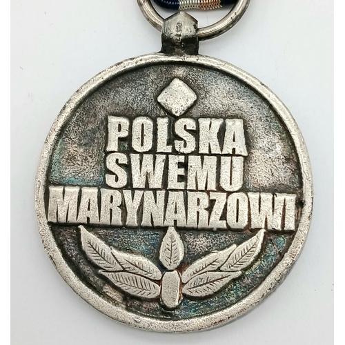 824 - A Polish 3rd Republic Merchant Marine Medal 1939-45