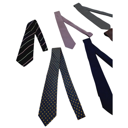 362 - Six Silk Ties - Rubinacci, Ralph Lauren, Hermes and Dior. In good condition overall, one Ralph Laure... 