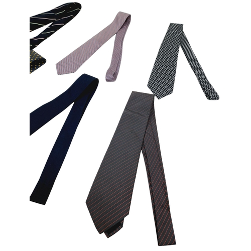 362 - Six Silk Ties - Rubinacci, Ralph Lauren, Hermes and Dior. In good condition overall, one Ralph Laure... 