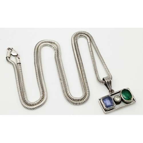 369 - A HERRINGBONE SILVER NECK CHAIN WITH A 3 STONE PENDANT .      36.5gms     80cms . Ref: 21312