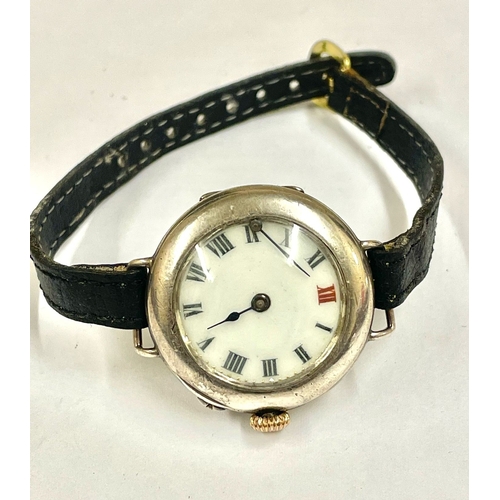 330 - A Gents Longines trench watch working but hand is loose , signed Longines under the dial. Ref: Lu56