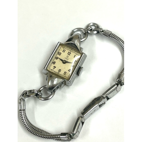 351 - A Ladies Rolex Tudor watch. In working order. Ref: Lu7