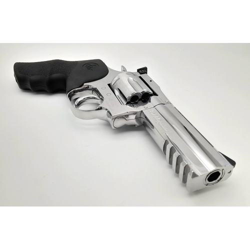 750 - A 357 Magnum CO2 revolver by Dan Wesson - 4