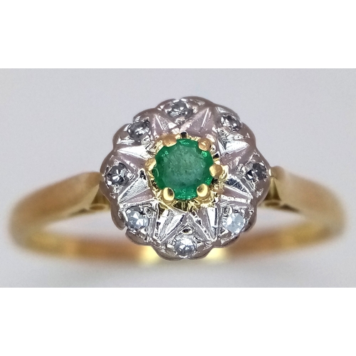 188 - AN 18K YELLOW GOLD, DIAMOND, AND EMERALD RING. 3.2G. SIZE U. SC7063.