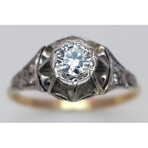 209 - A VINTAGE 18K GOLD AND PLATINUM DIAMOND RING. 0.25CT, 2.2G TOTAL WEIGHT, SIZE N. Ref: SP 7001