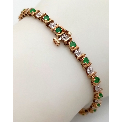 230 - A 9K YELLOW GOLD, DIAMOND AND EMERALD BRACELET. 6.6G. WITH SAFETY CATCH FITTING. 17CM. SC7021.