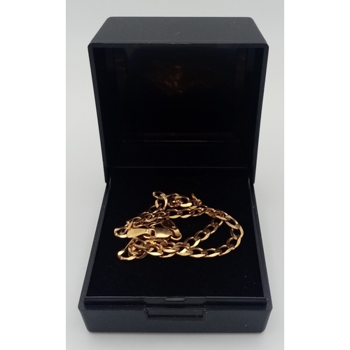 189 - Slim and Elegant 9 CARAT GOLD CURB CHAIN BRACELET. Full UK hallmark. 2.4 grams. 19 cm. Please see pi... 