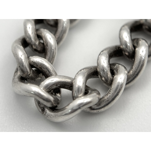 214 - Classic SOLID SILVER  ‘DOG CHAIN’  NECKLACE. Fully hallmarked. 45 cm.