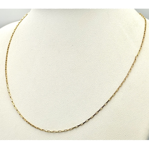 238 - Pretty and Unusual 9 CARAT FINE GOLD SQUARE LINK NECKLACE. 1.25 grams. 40 cm. Really nice chain, ple... 