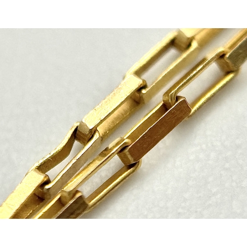 238 - Pretty and Unusual 9 CARAT FINE GOLD SQUARE LINK NECKLACE. 1.25 grams. 40 cm. Really nice chain, ple... 