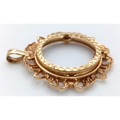185 - A 9K Yellow Gold Full Sovereign Coin Holder Pendant. 3.5cm. 
4.65g.