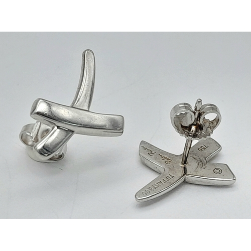 125 - A PAIR OF TIFFANY & CO 18K WHITE GOLD PALOMA PICASSO KISS STUD EARRINGS. 4.2G TOTAL WEIGHT. REF: SC ... 