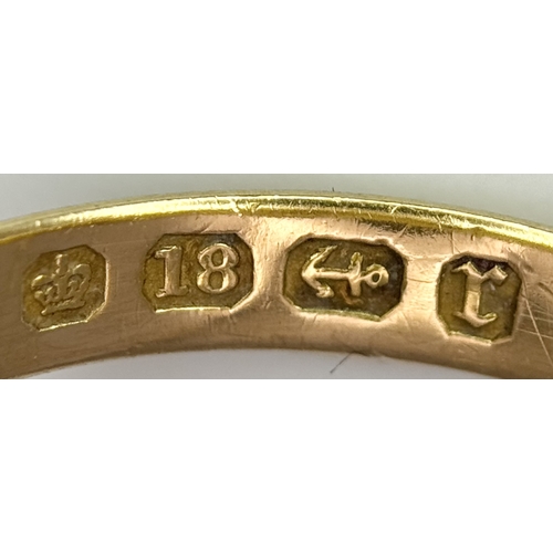 132 - AN 18K YELLOW GOLD ANTIQUE DIAMOND & PEARL RING. 4.1G TOTAL WEIGHT, SIZE N. HALLMARKED BIRMINGHAM 18... 