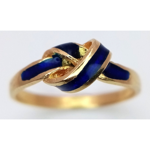 142 - An 18k yellow gold blue enamel crossover ring, 3.3g total weight, size N.1507I.