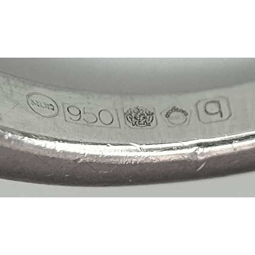 138 - A GIA Certified Diamond Solitaire Ring. 0.80ct round brilliant cut diamond - SI2. F colour. Size I 1... 