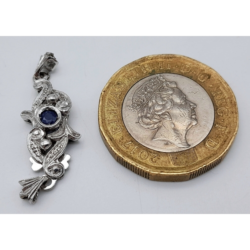 30 - A Vintage 18K White Gold and Sapphire Necklace Clasp. 3cm. 
2.3g.