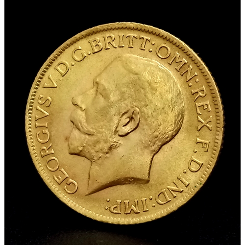 39 - A 1913 George V Full Sovereign Coin. 22K Gold.