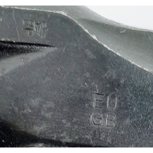 266 - A deactivated Webley Mk IV Revolver, 6 inch barrel length, 0.455  calibre. UK/EU Sales Only - Not Ho... 