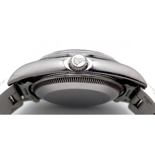 17 - A Rolex Oyster Perpetual Date Automatic Gents Watch. Model 15200. Stainless steel bracelet and case ... 