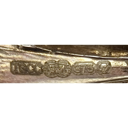 295 - A 9K YELLOW GOLD DIAMOND SET RING. 0.35CTW, 3.3G TOTAL WEIGHT. SIZE V. Ref: SC 2001