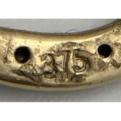 304 - A Playful 9K Gold, Diamond and Sapphire Panther Brooch. 1ctw of diamonds and 0.5ctw of sapphires. 5c... 