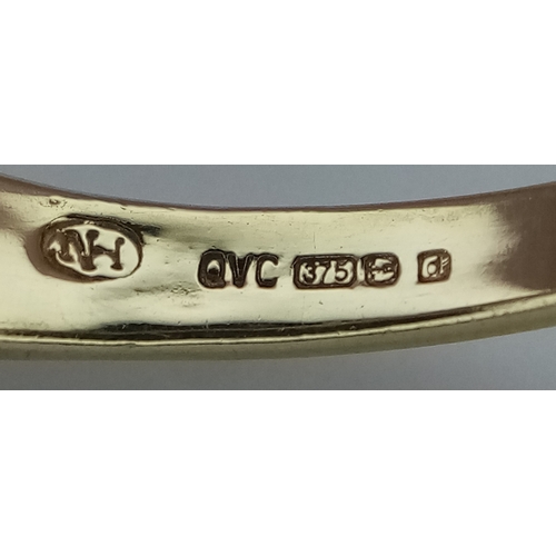 323 - A 9K YELLOW GOLD THREE ROW MIXED CUT DIAMOND RING. 0.20CTW, 2.4G TOTAL WEIGHT. SIZE P. Ref: SC 2028