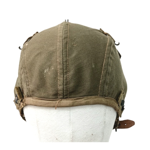 333 - WW2 USAAF A9 Topical Flying Helmet with Oxygen Mask Snaps. Size Large. With original sheepshank on t... 