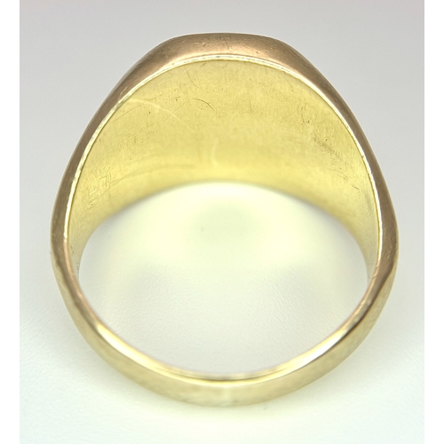 46 - A 10K YELLOW GOLD MASONIC RING. 6.5G TOTAL WEIGHT, SIZE V. Ref: SC 2005