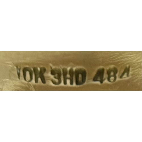 46 - A 10K YELLOW GOLD MASONIC RING. 6.5G TOTAL WEIGHT, SIZE V. Ref: SC 2005