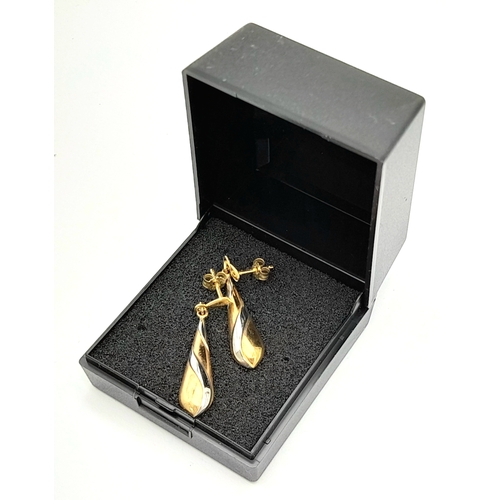 14 - Impressive pair of 9 CARAT WHITE and YELLOW GOLD EARRINGS in Drop Style. Complete with GOLD BACKS. 1... 
