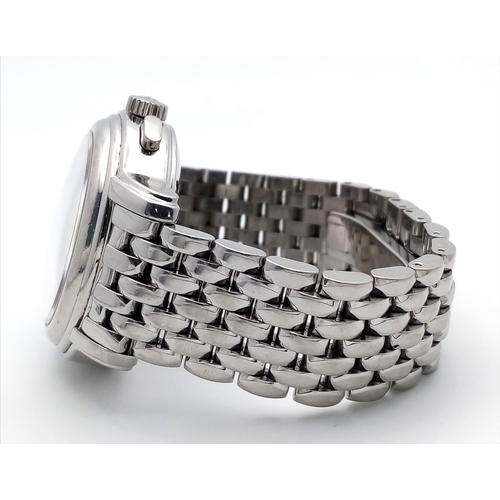 190 - A Sophisticated and Fun Zenith El Primero Chronomaster Automatic Ladies Watch. Stainless steel brace... 