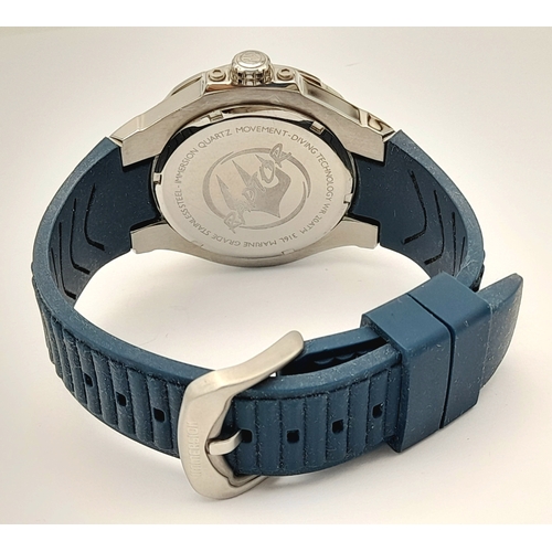 224 - IMMERSION DIVERS  CHRONOGRAPH 316L WATCH. Multi Dial Blue Face Model with rotating bezel. Quartz Mov... 